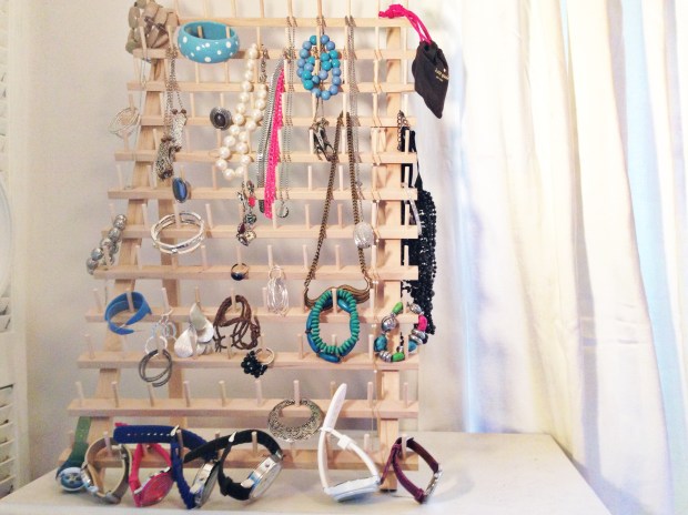 jewelry rack