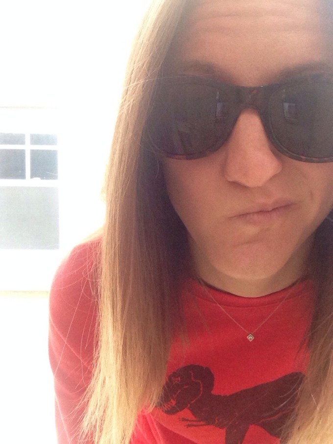 rae's days casual outfit